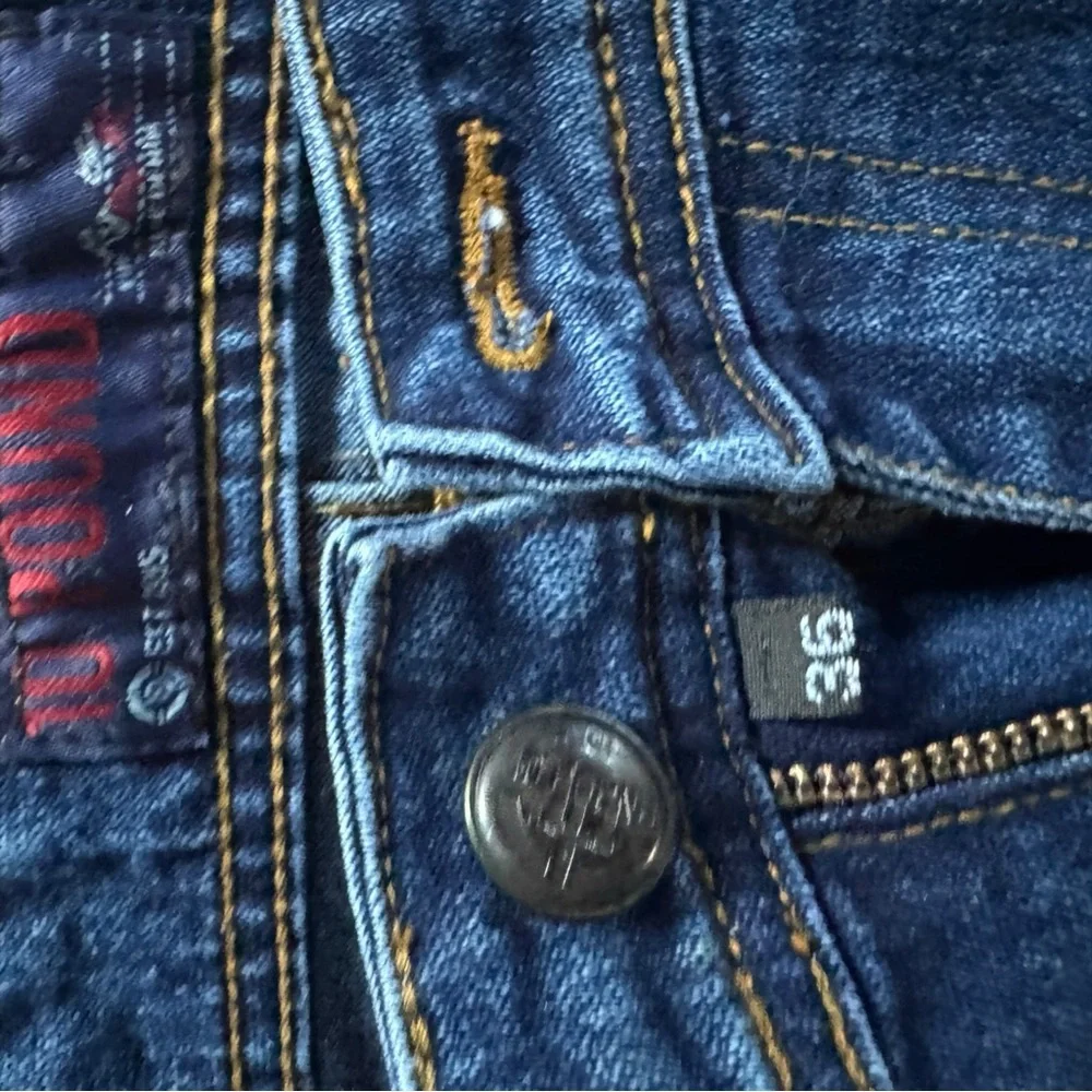 10 Pound True Blue Jeans